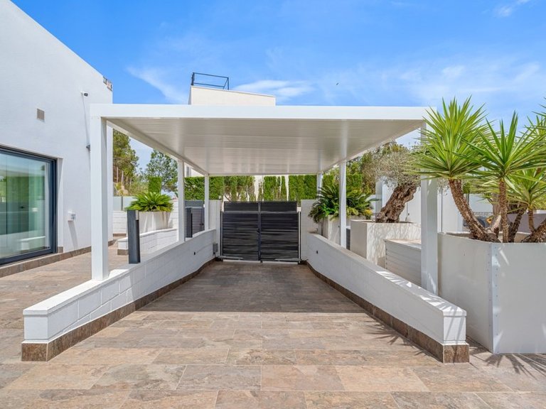 Villa for Sale in Orihuela, Alicante 47