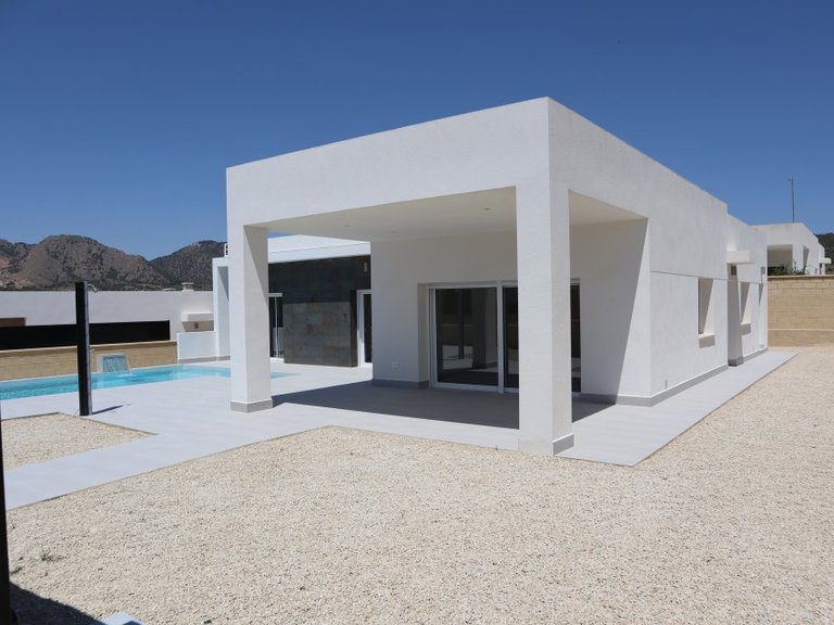 Villa for Sale in Aspe, Alicante 2