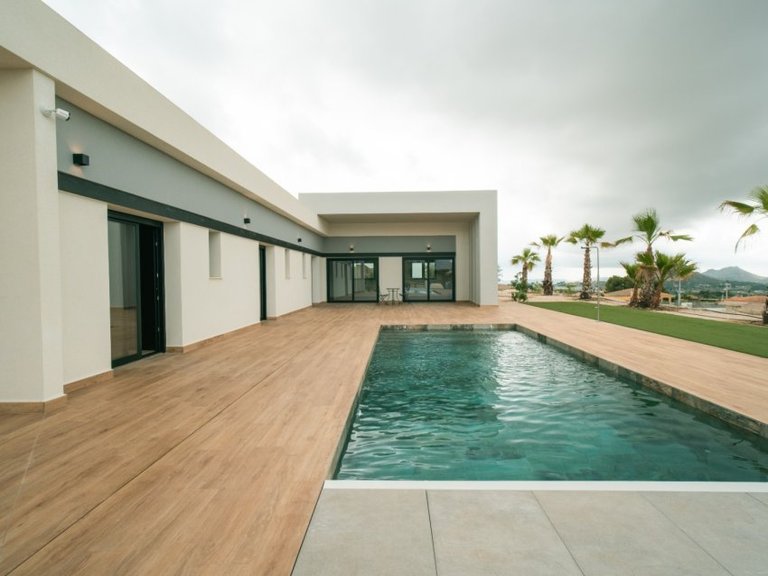 Villa for Sale in Pinoso, Alicante 7