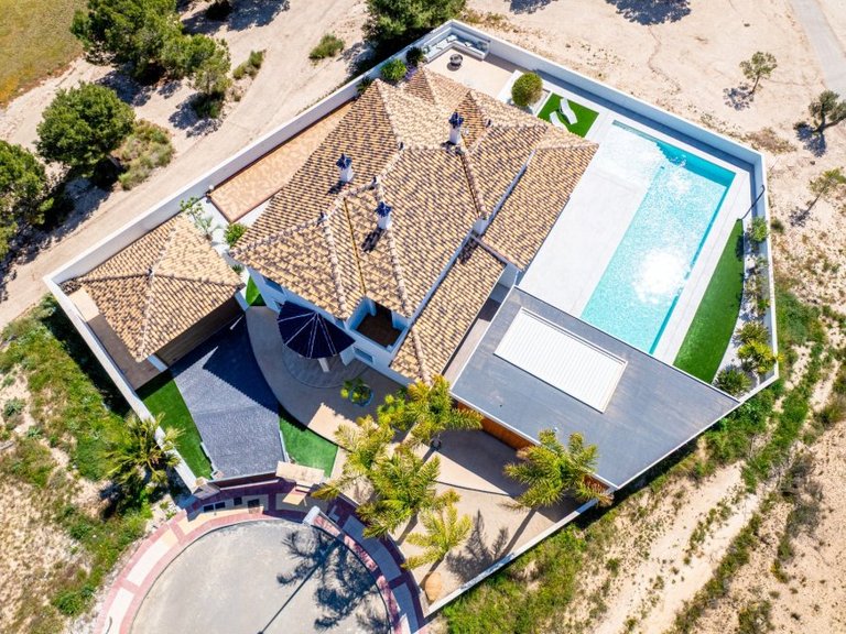 Villa for Sale in Altaona Golf And Country Village, Murcia 45