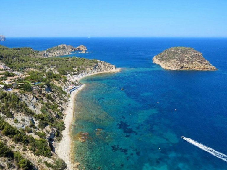 Villa for Sale in Jávea / Xàbia, Alicante 9