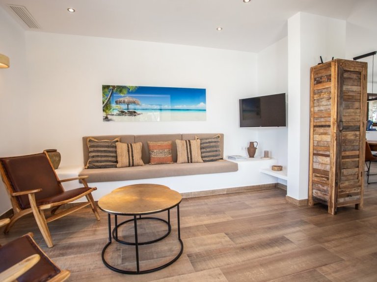 Villa for Sale in Jávea / Xàbia, Alicante 5
