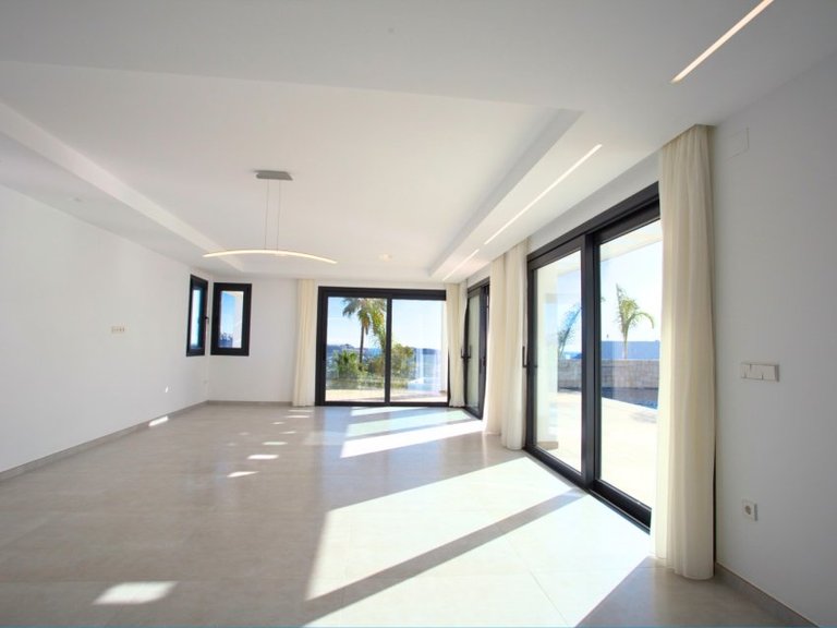 Villa for Sale in Moraira, Alicante 7