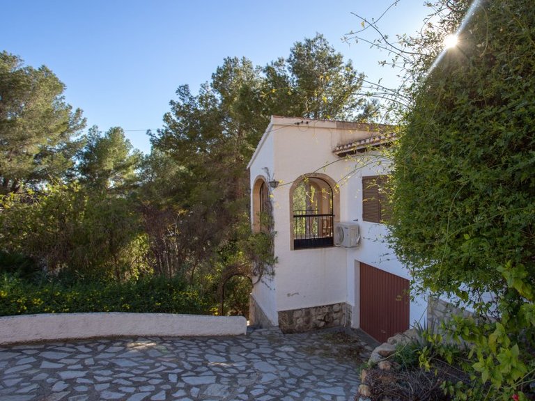 Villa for Sale in Jávea / Xàbia, Alicante 3