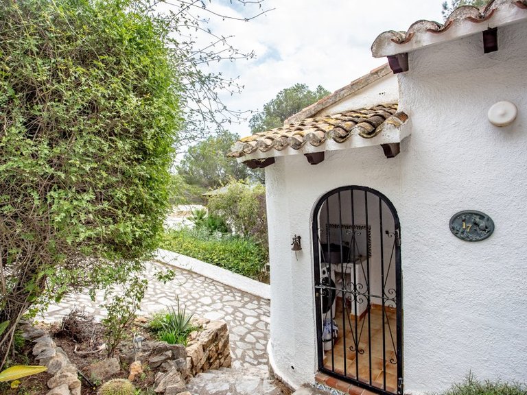 Villa for Sale in Jávea / Xàbia, Alicante 39