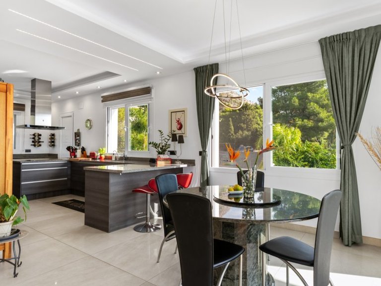 Villa for Sale in Jávea / Xàbia, Alicante 15