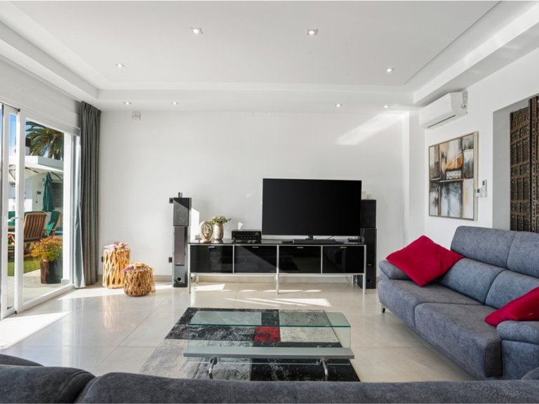Villa for Sale in Jávea / Xàbia, Alicante 17