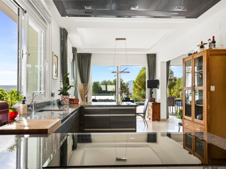 Villa for Sale in Jávea / Xàbia, Alicante 34