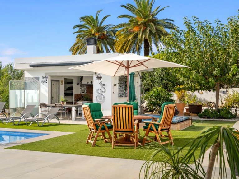 Villa for Sale in Jávea / Xàbia, Alicante 35