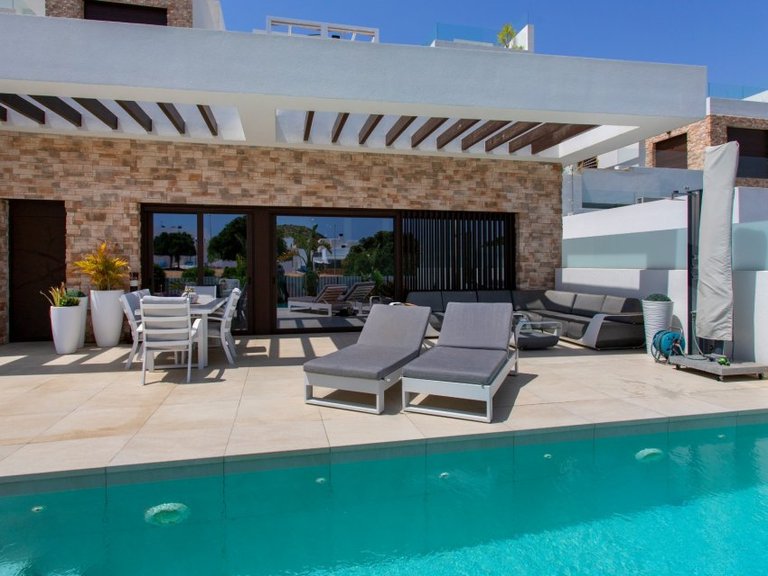 Villa for Sale in Rojales, Alicante 8