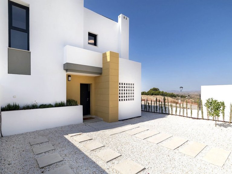 Villa for Sale in Busot, Zona Bonalba Golf (alicante), Alicante 7