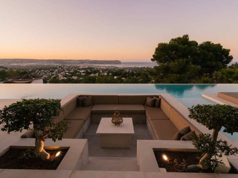 Villa for Sale in Jávea / Xàbia, Alicante 2