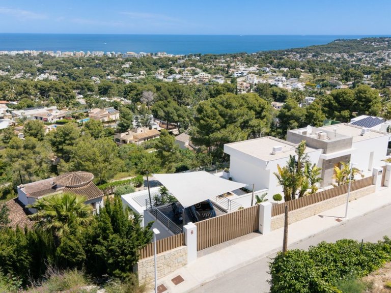 Villa for Sale in Jávea / Xàbia, Alicante 5