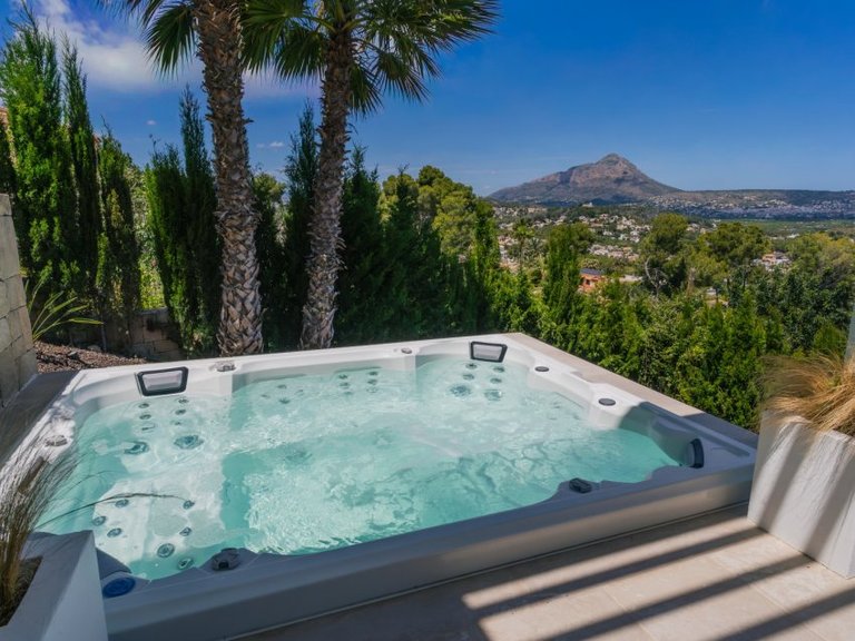 Villa for Sale in Jávea / Xàbia, Alicante 20