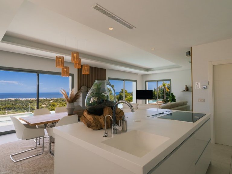 Villa for Sale in Jávea / Xàbia, Alicante 22