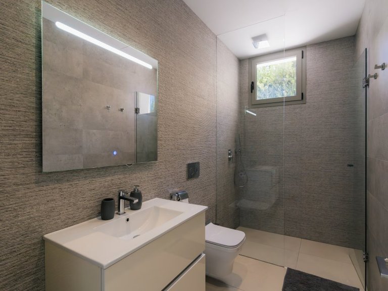 Villa for Sale in Jávea / Xàbia, Alicante 35