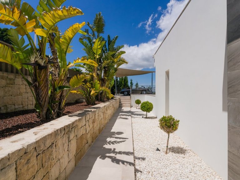 Villa for Sale in Jávea / Xàbia, Alicante 40
