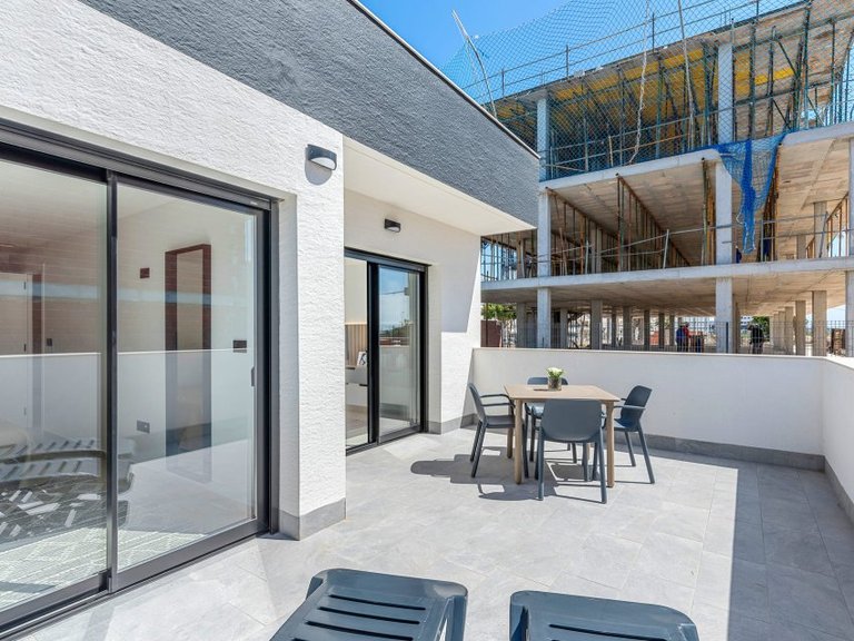 Penthouse for Sale in Guardamar Del Segura, Alicante 29