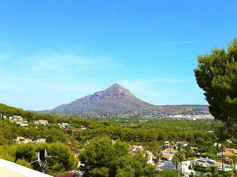 Villa for Sale in Jávea / Xàbia, Alicante 4
