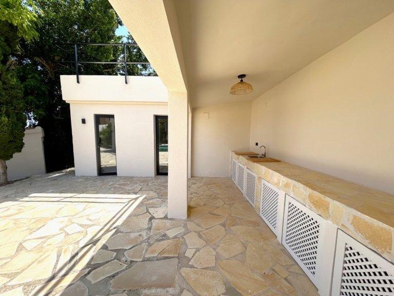 Villa for Sale in Jávea / Xàbia, Alicante 12
