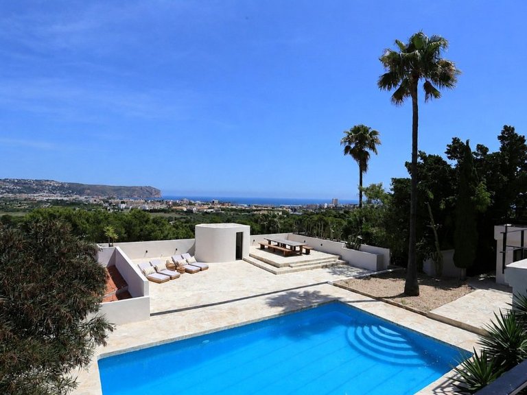 Villa for Sale in Jávea / Xàbia, Alicante 14