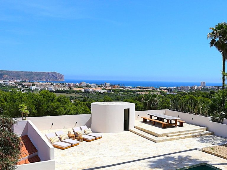 Villa for Sale in Jávea / Xàbia, Alicante 15
