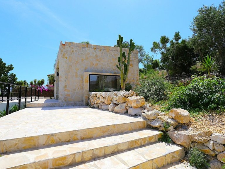 Villa for Sale in Jávea / Xàbia, Alicante 44
