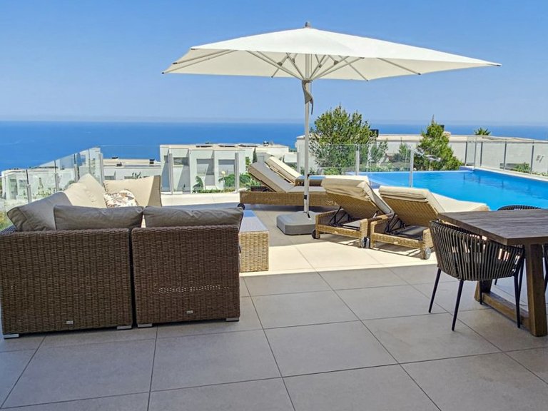 Villa for Sale in Benitachell / El Poble Nou De Benitatxell, Alicante 1
