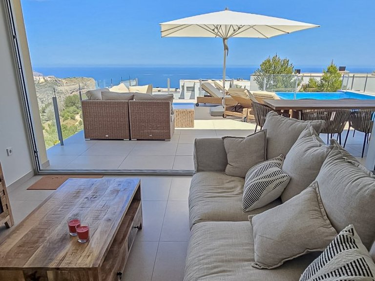 Villa for Sale in Benitachell / El Poble Nou De Benitatxell, Alicante 2