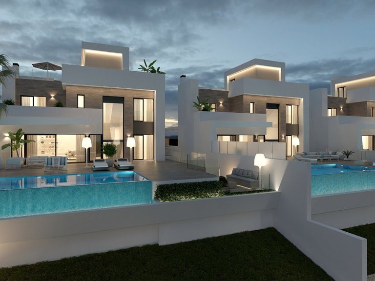 Villa for Sale in Finestrat, Alicante 4