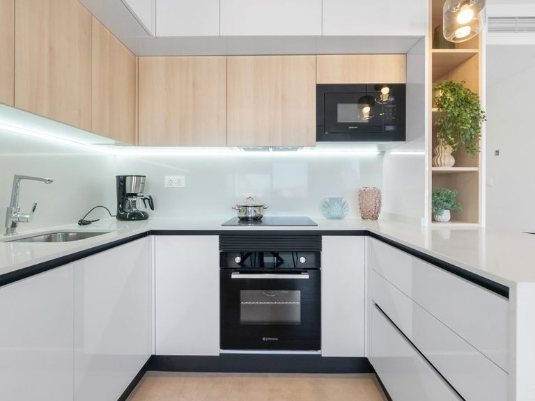 Apartment for Sale in Torrevieja, Alicante 25