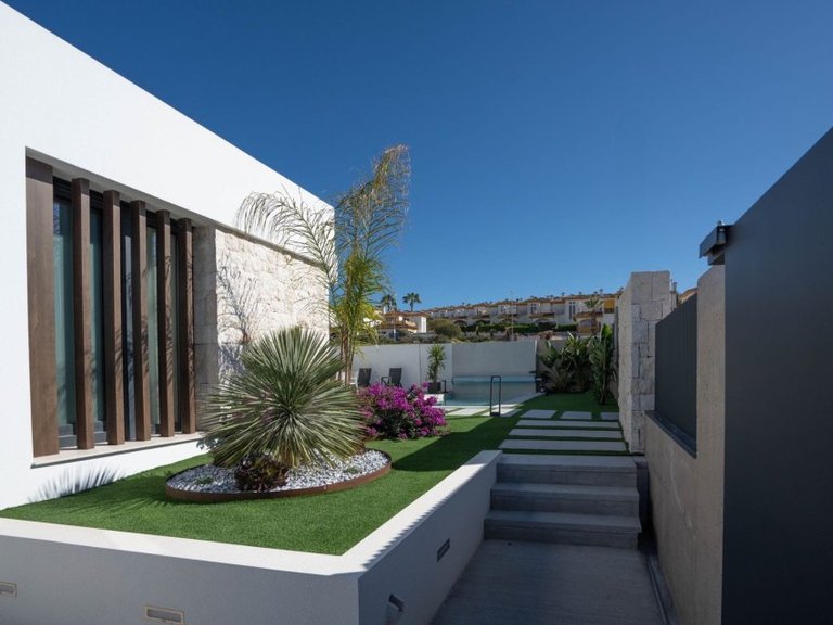 Villa for Sale in Ciudad Quesada, Alicante 9