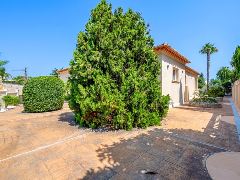 Villa for Sale in Benissa, Alicante 24