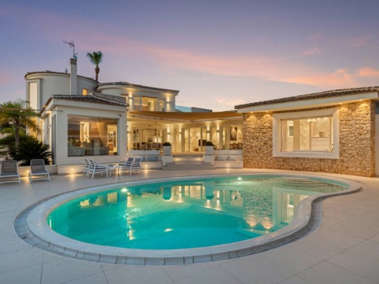 Villa for Sale in Ciudad Quesada, Alicante 1
