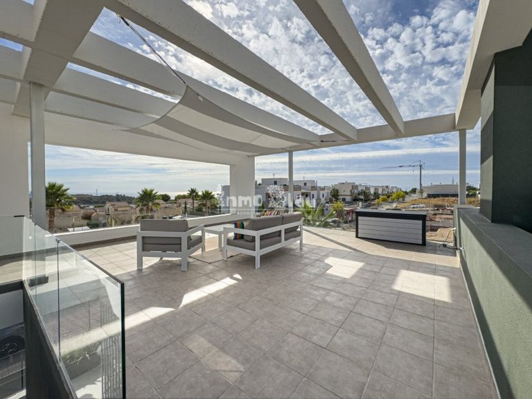 Villa for Sale in Polop, Alicante 11