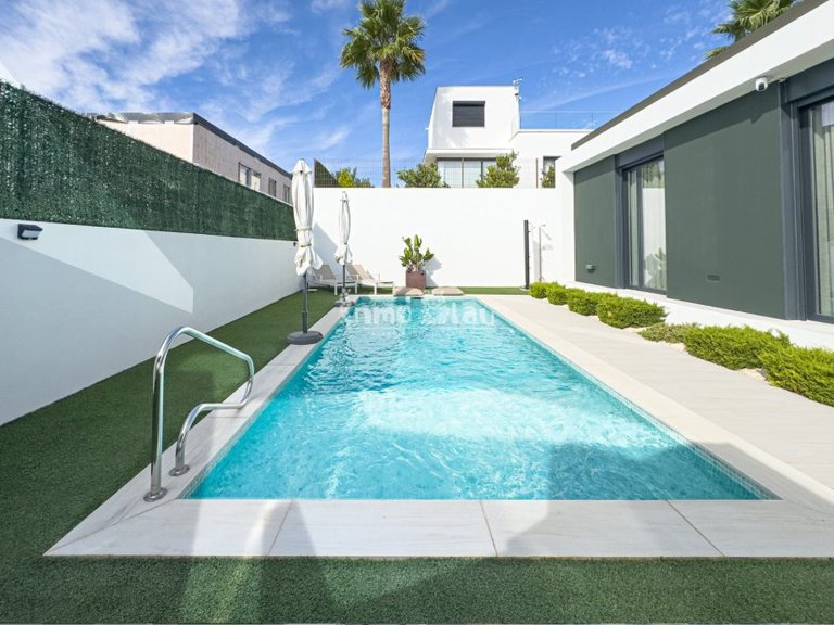 Villa for Sale in Polop, Alicante 15