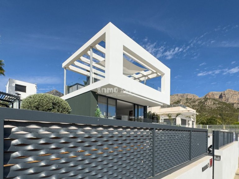 Villa for Sale in Polop, Alicante 18