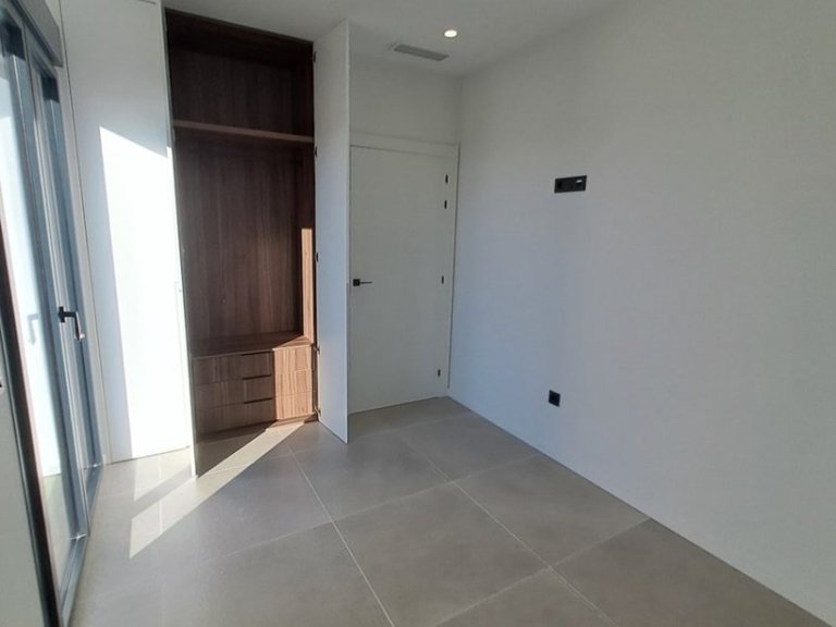 Villa for Sale in Polop, Alicante 28