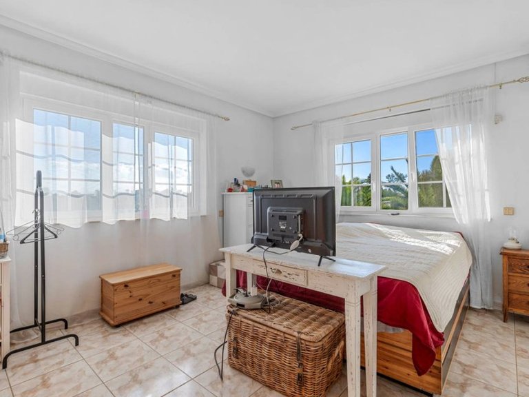 Country House for Sale in Los Montesinos, Alicante 11