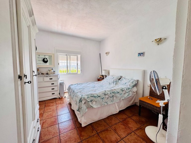 Villa for Sale in Aspe, Alicante 11