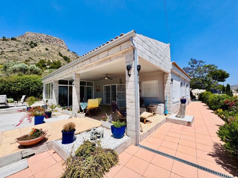 Villa for Sale in Aspe, Alicante 45
