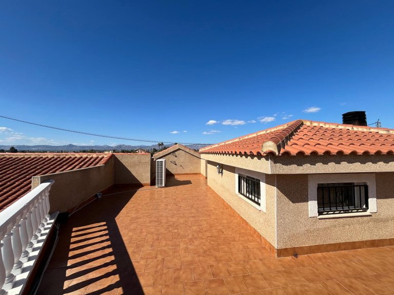 Villa for Sale in Catral, Alicante 41