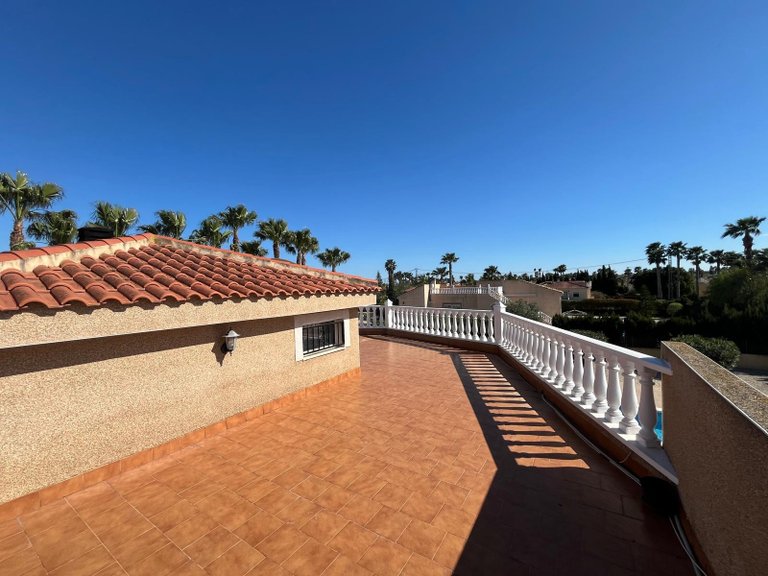Villa for Sale in Catral, Alicante 40