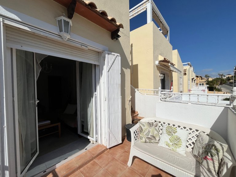 Apartment for Sale in Villamartín, Alicante 42
