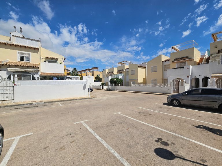 Apartment for Sale in Villamartín, Alicante 12