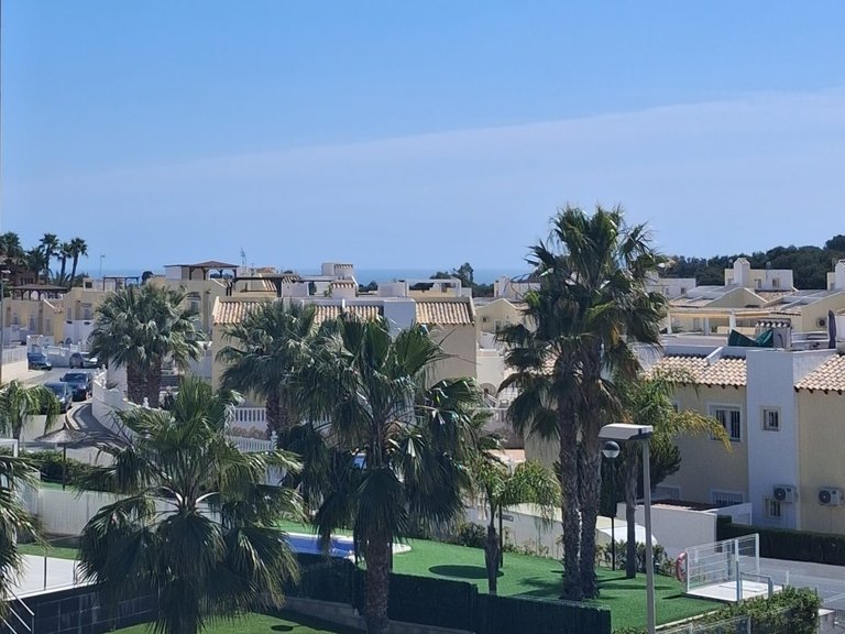 Apartment for Sale in Villamartín, Alicante 48