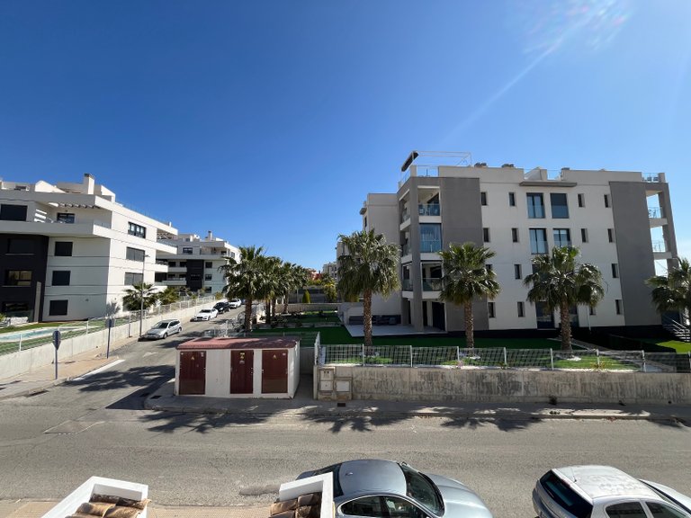 Apartment for Sale in Villamartín, Alicante 50