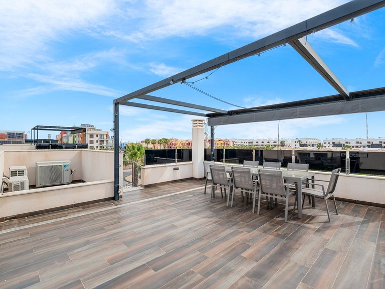 Villa for Sale in Lomas de Cabo Roig, Orihuela Costa, Alicante 3
