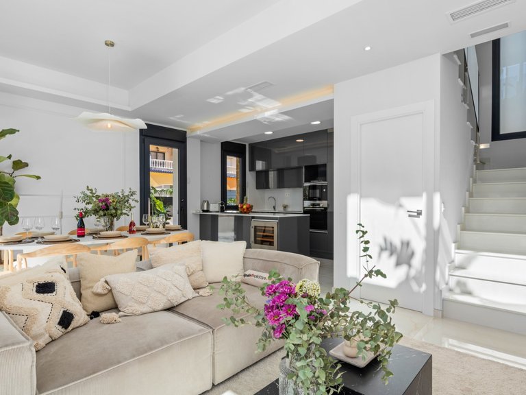 Villa for Sale in Lomas de Campoamor, Orihuela Costa, Alicante 6
