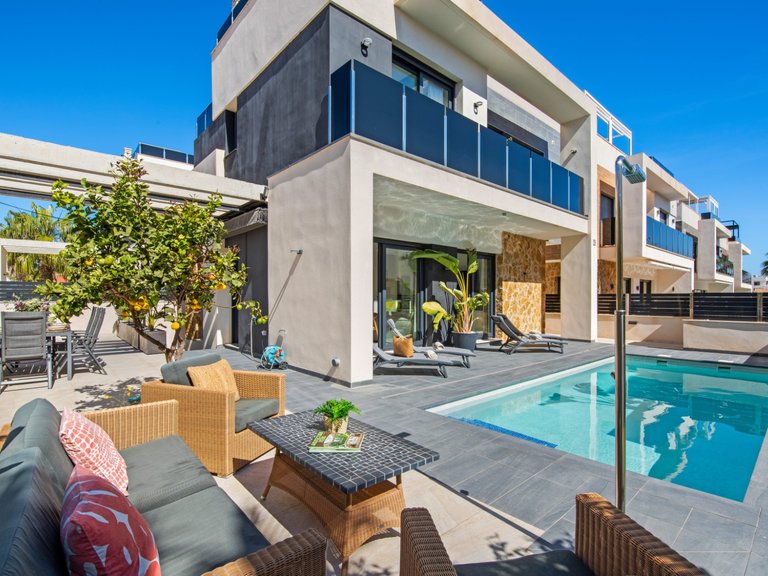 Villa for Sale in Lomas de Campoamor, Orihuela Costa, Alicante 20